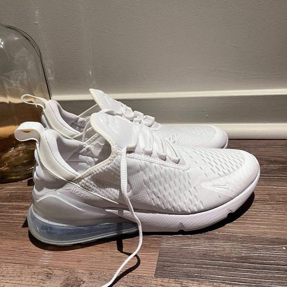 Nike Air Max 270